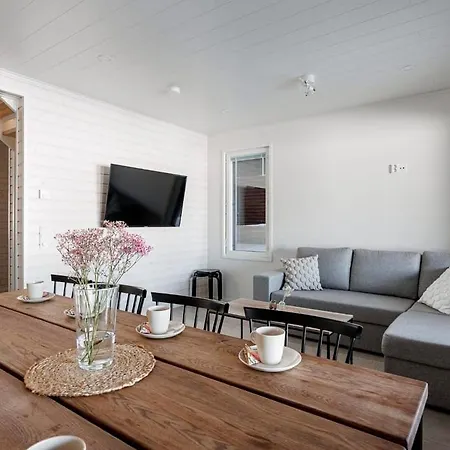 Hulvaton A - 12 Hloe, Golf *