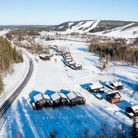 Hulvaton A - 12 Hloe, Golf 别墅 Jämsä